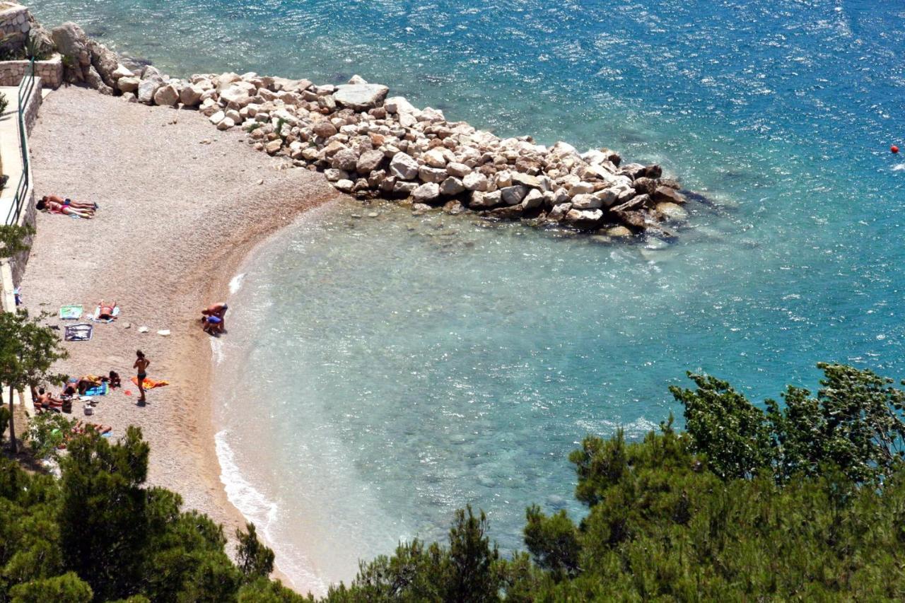 Apartments With A Parking Space Brela, Makarska - 18495 Екстер'єр фото