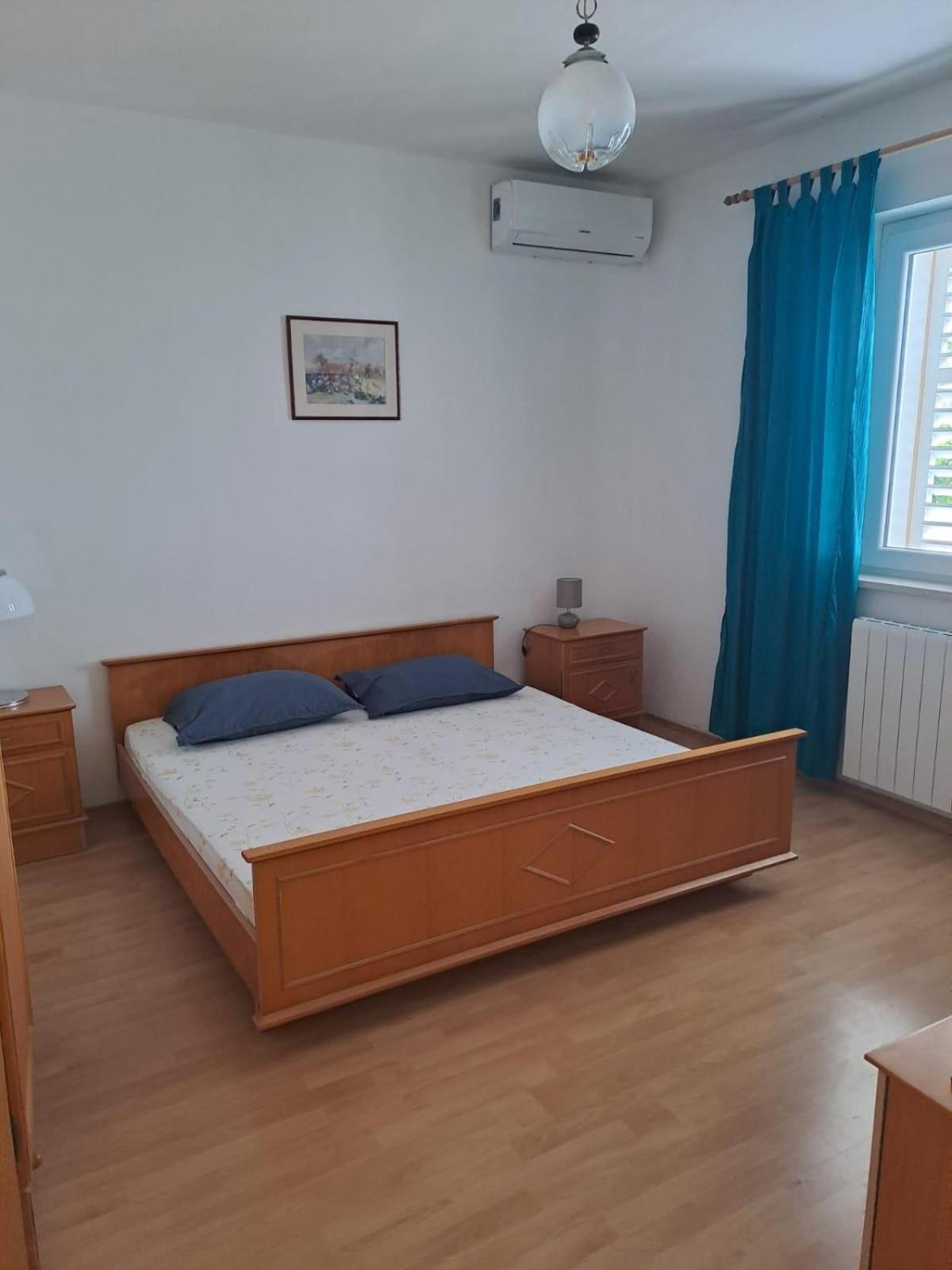 Apartments With A Parking Space Brela, Makarska - 18495 Екстер'єр фото